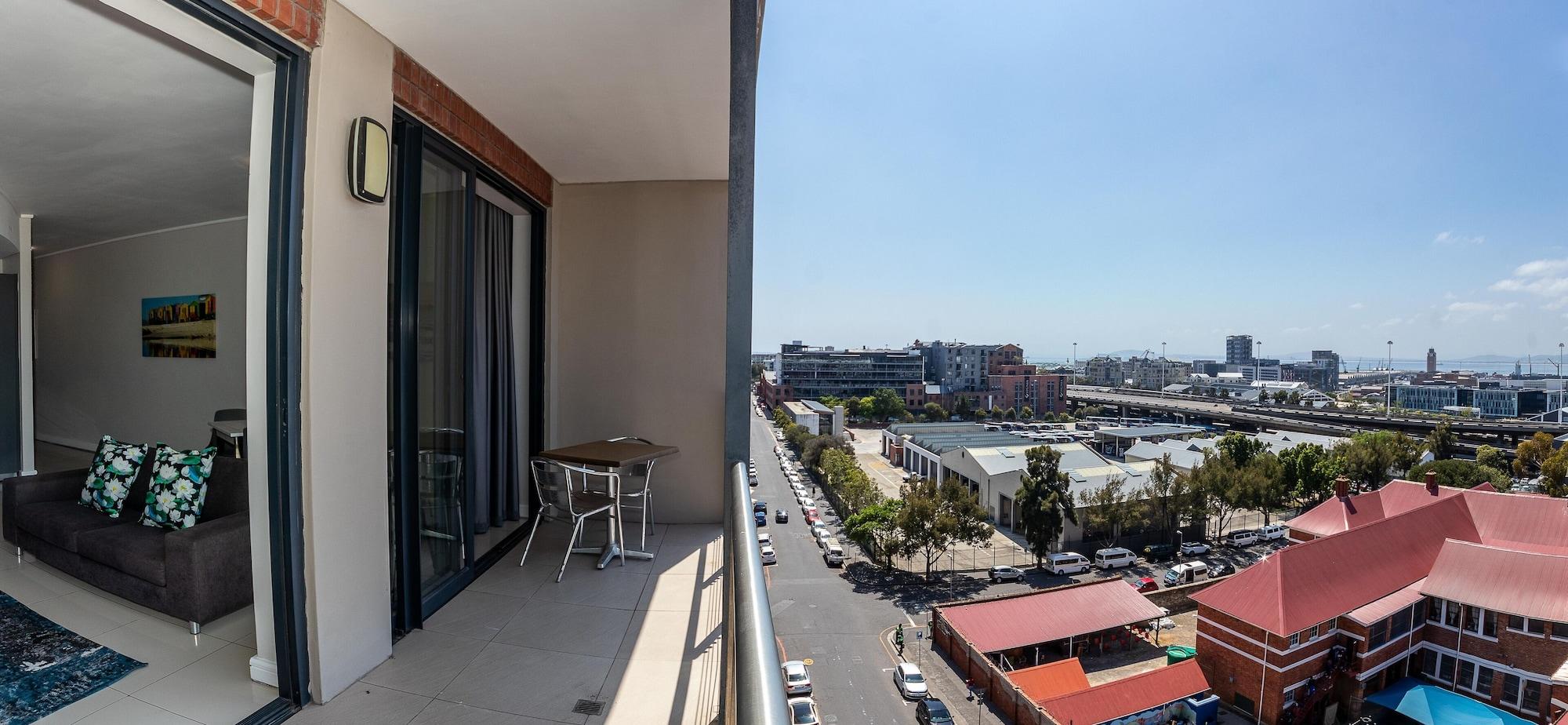 The Rockwell Luxury Suites Cape Town Exterior photo